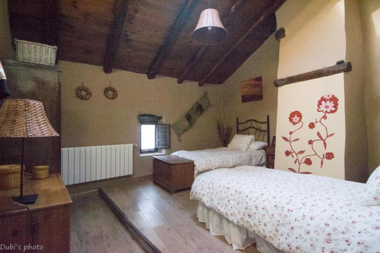 منزل الضيف Tamajon  في La Casita De Leire المظهر الخارجي الصورة