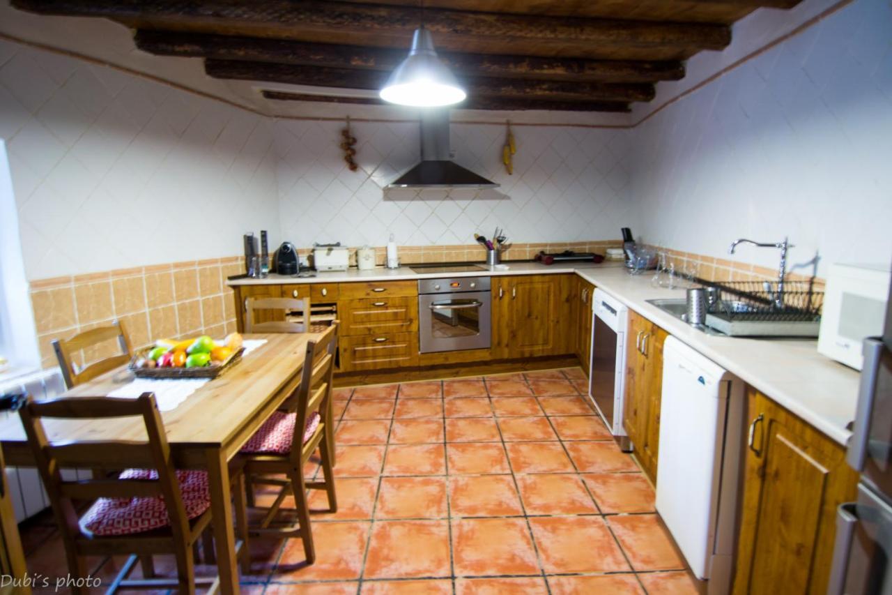 منزل الضيف Tamajon  في La Casita De Leire المظهر الخارجي الصورة